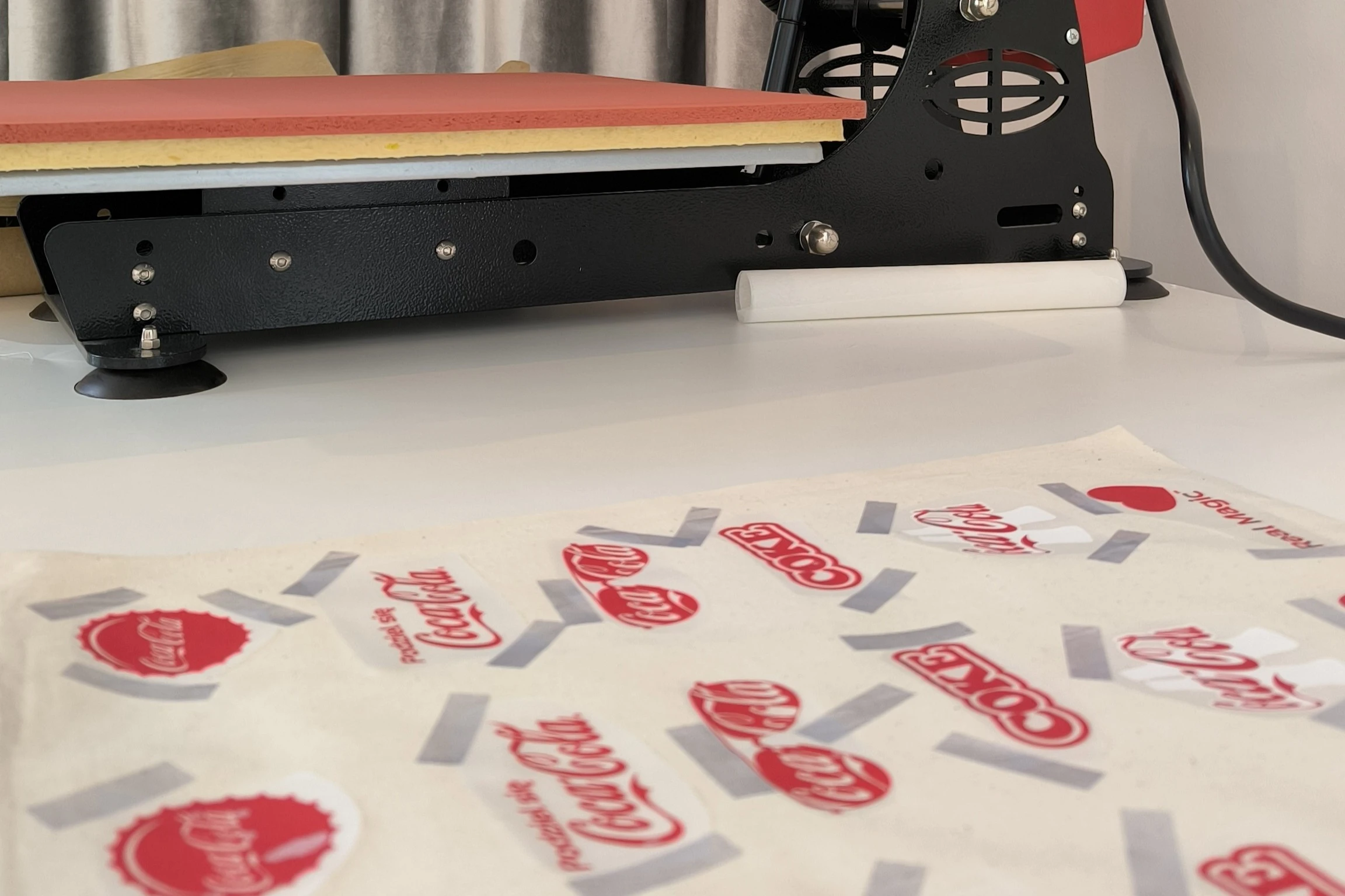 Personalizacja toreb i koszulek na evencie masowym